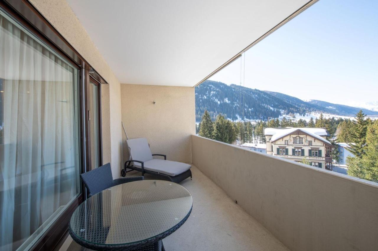 Ferienwohnungen, Carlton Am Park, Davos Platz المظهر الخارجي الصورة