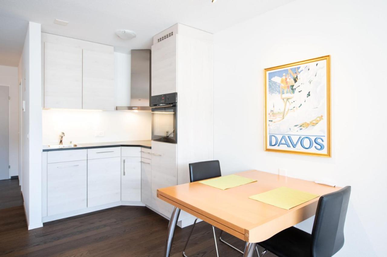 Ferienwohnungen, Carlton Am Park, Davos Platz المظهر الخارجي الصورة