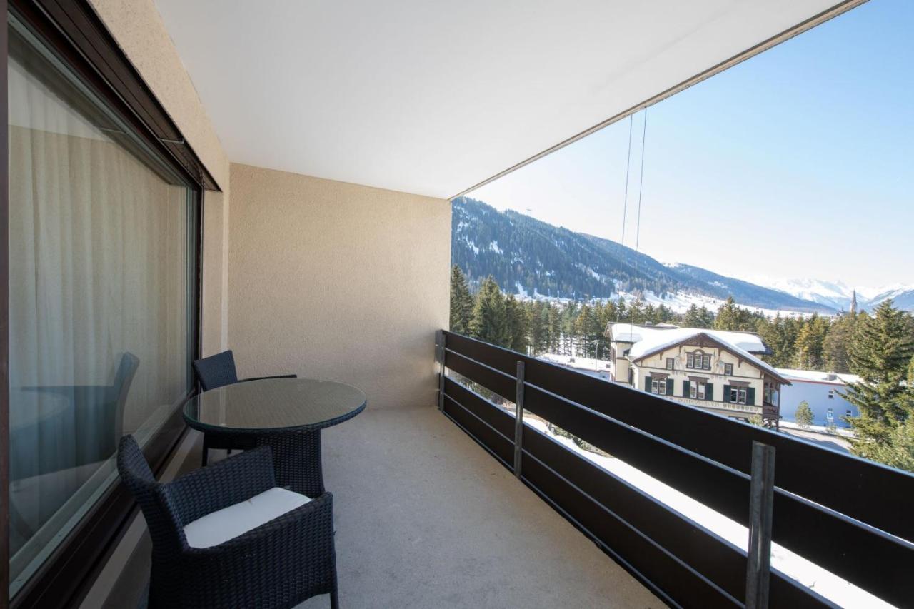 Ferienwohnungen, Carlton Am Park, Davos Platz المظهر الخارجي الصورة
